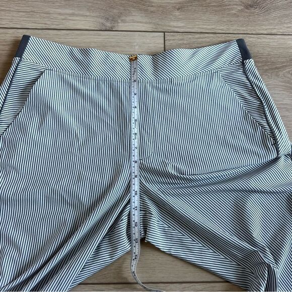 Athleta Brooklyn Textured Ankle Pant City Stripe Black/Sea Grey Size 14P - Picture 10 of 16